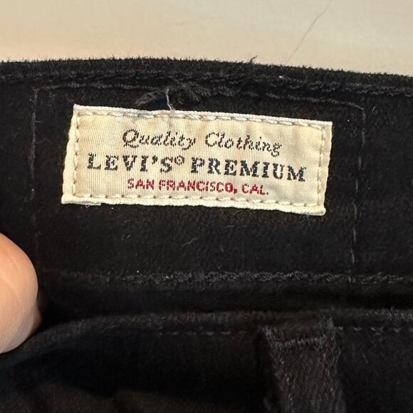 Levis Premium 724 High Rise Straight Crop Jeans - Picture 6 of 7